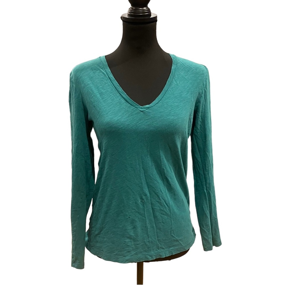 J.Crew. Medium. Green. V-neck. Free w/bundle. Bleach stain, see pics/video! - Picture 3 of 9
